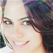 Soy nativa de Brasil, doy clases particulares a Extranjeros individual o en grupo. 
Soy muy responsable, comprometida con mis alumnos y me encanta dar clases porque enseñando también se aprende
